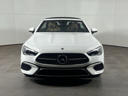 Used 2024 Mercedes-Benz CLE 300 4MATIC Cabriolet image 10