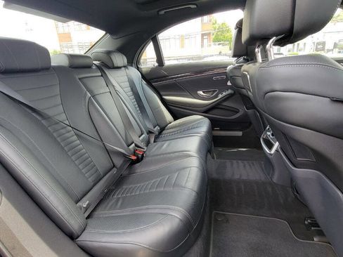 Used 2019 Mercedes-Benz S 560 4MATIC Sedan image 23