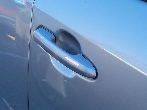 Used 2025 Toyota RAV4 LE image 8