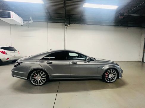 Used 2012 Mercedes-Benz CLS 63 AMG image 8