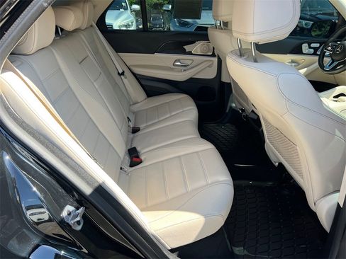 Used 2022 Mercedes-Benz GLE 450 4MATIC image 15