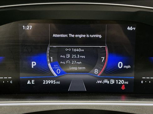 Used 2024 Volkswagen Tiguan Wolfsburg Edition image 19