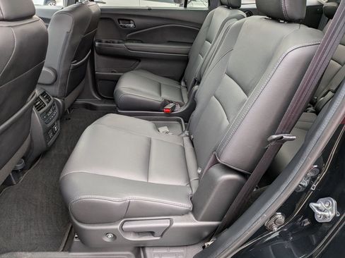 Used 2022 Honda Pilot Elite image 30
