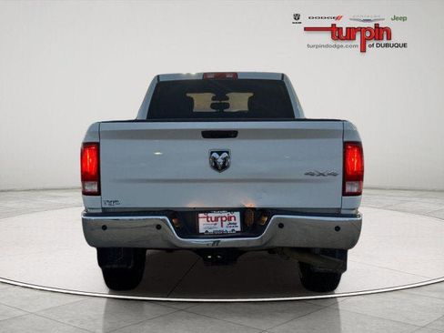 Used 2016 RAM 2500 Tradesman w/ Chrome Appearance Group image 4