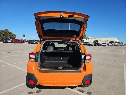 Used 2018 Subaru Crosstrek 2.0i Limited image 24