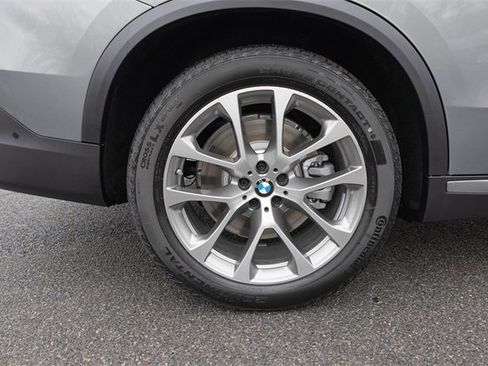 New 2026 BMW X5 xDrive50e w/ Climate Comfort Package image 10