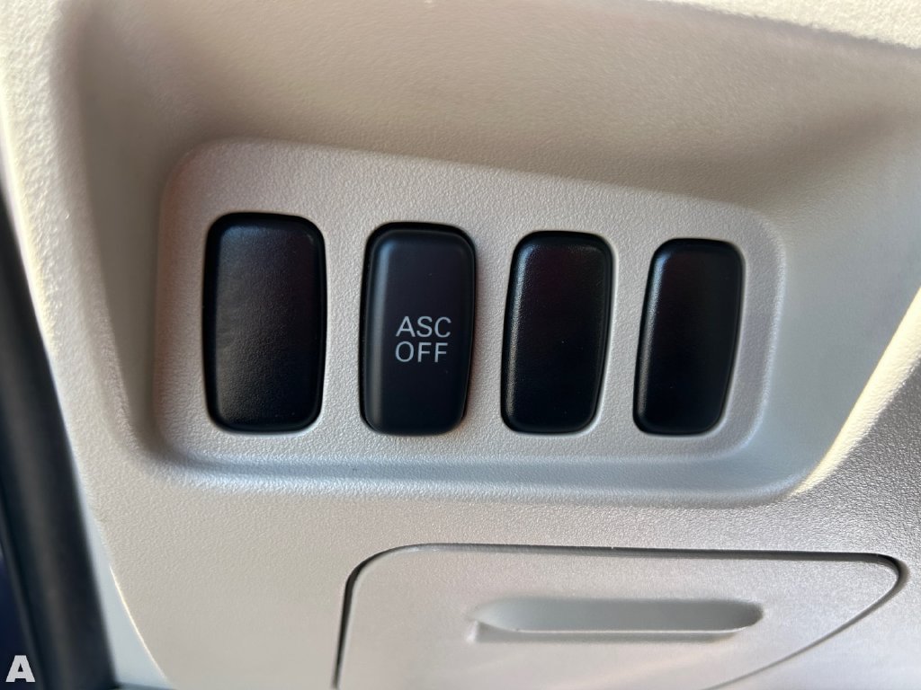 Used 2009 Mitsubishi Outlander XLS FWD image 24