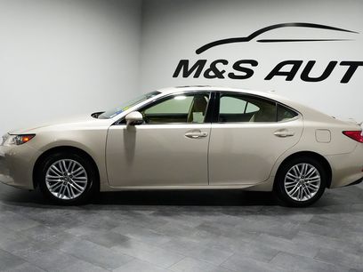 Used 2013 Lexus ES 350 w/ Premium Pkg