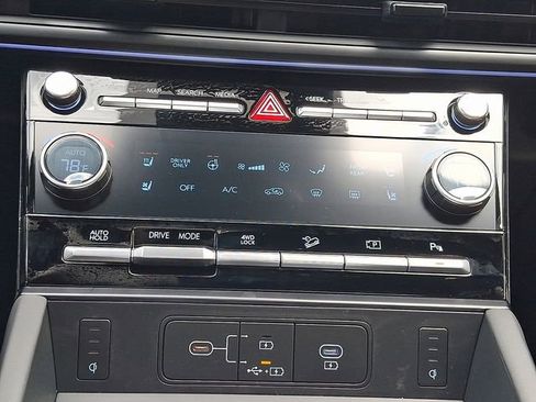 New 2026 Hyundai Santa Fe Calligraphy AWD/4WD image 16