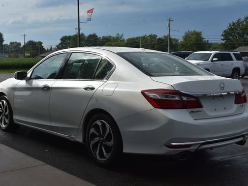 Used 2016 Honda Accord EX-L image 16