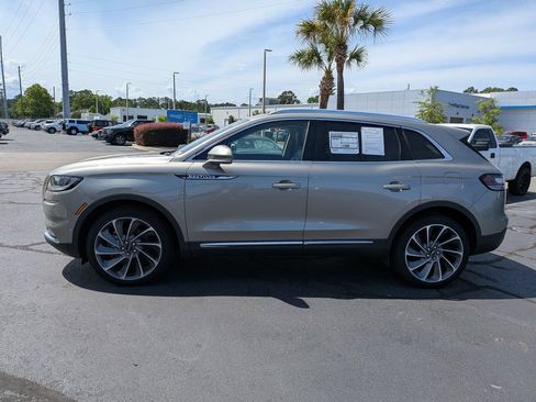 Used 2023 Lincoln Nautilus Reserve w/ Equipment Group 202A AWD/4WD image 7