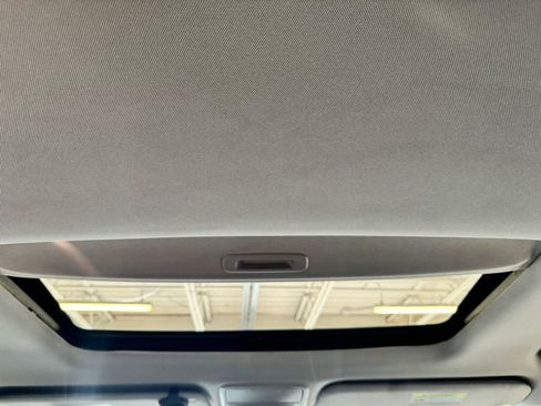 Used 2015 Honda Odyssey EX-L image 25
