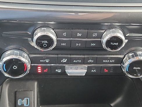 Used 2022 Ford F150 XLT w/ Equipment Group 302A High image 23