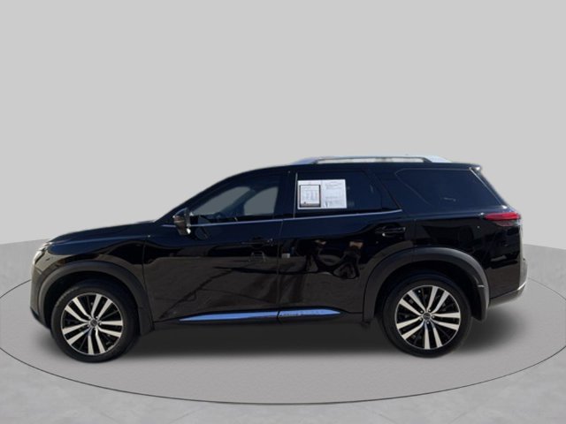 Used 2025 Nissan Pathfinder Platinum w/ Cargo Package AWD/4WD image 9