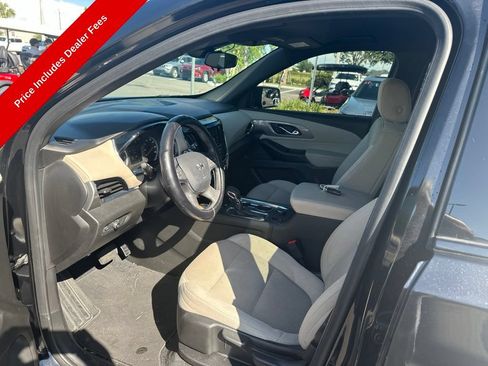 Used 2023 Chevrolet Traverse LS w/ Midnight/Sport Edition FWD image 9