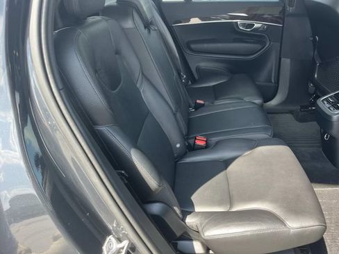 Used 2016 Volvo XC90 T6 Momentum w/ Momentum Plus Package AWD/4WD image 21