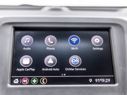 Used 2020 Chevrolet Equinox LT FWD image 22