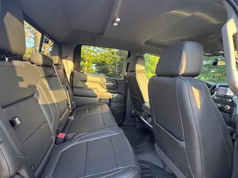 Used 2019 GMC Sierra 1500 SLT w/ SLT Premium Plus Package AWD/4WD image 12