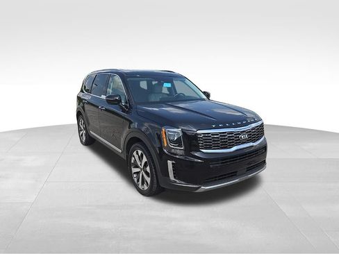 Used 2021 Kia Telluride S FWD image 3