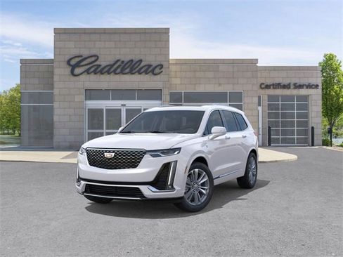 New 2025 Cadillac XT6 Premium Luxury w/ LPO, Floor Liner Package image 8