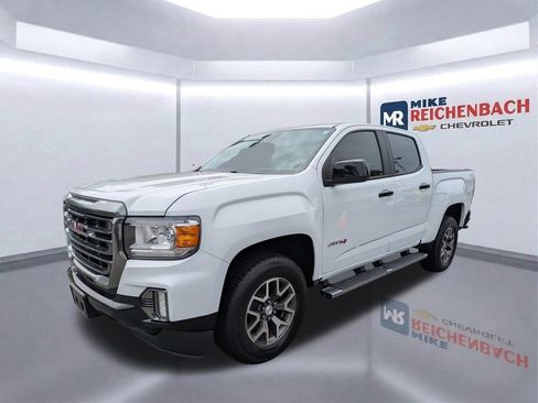 Used 2021 GMC Canyon AT4 w/ Driver Alert Package AWD/4WD image 8
