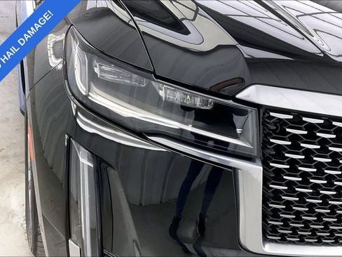 Used 2021 Cadillac Escalade Premium Luxury w/ Performance Package AWD/4WD image 26
