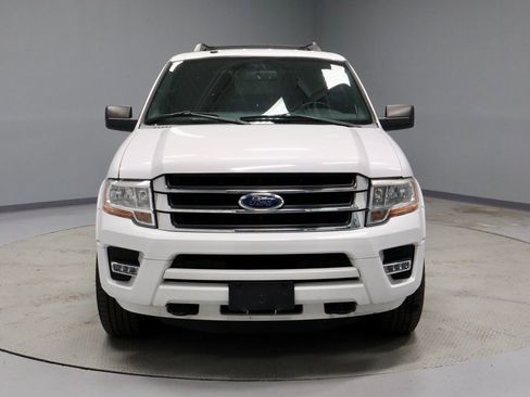 Used 2017 Ford Expedition XLT image 5