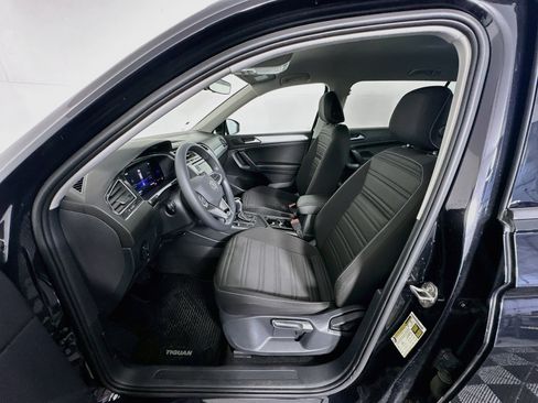 Used 2023 Volkswagen Tiguan S FWD image 13