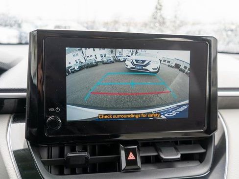 Used 2023 Toyota Corolla Cross L AWD/4WD image 25