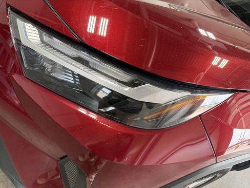 Used 2022 Toyota RAV4 XLE w/ Convenience Package image 10