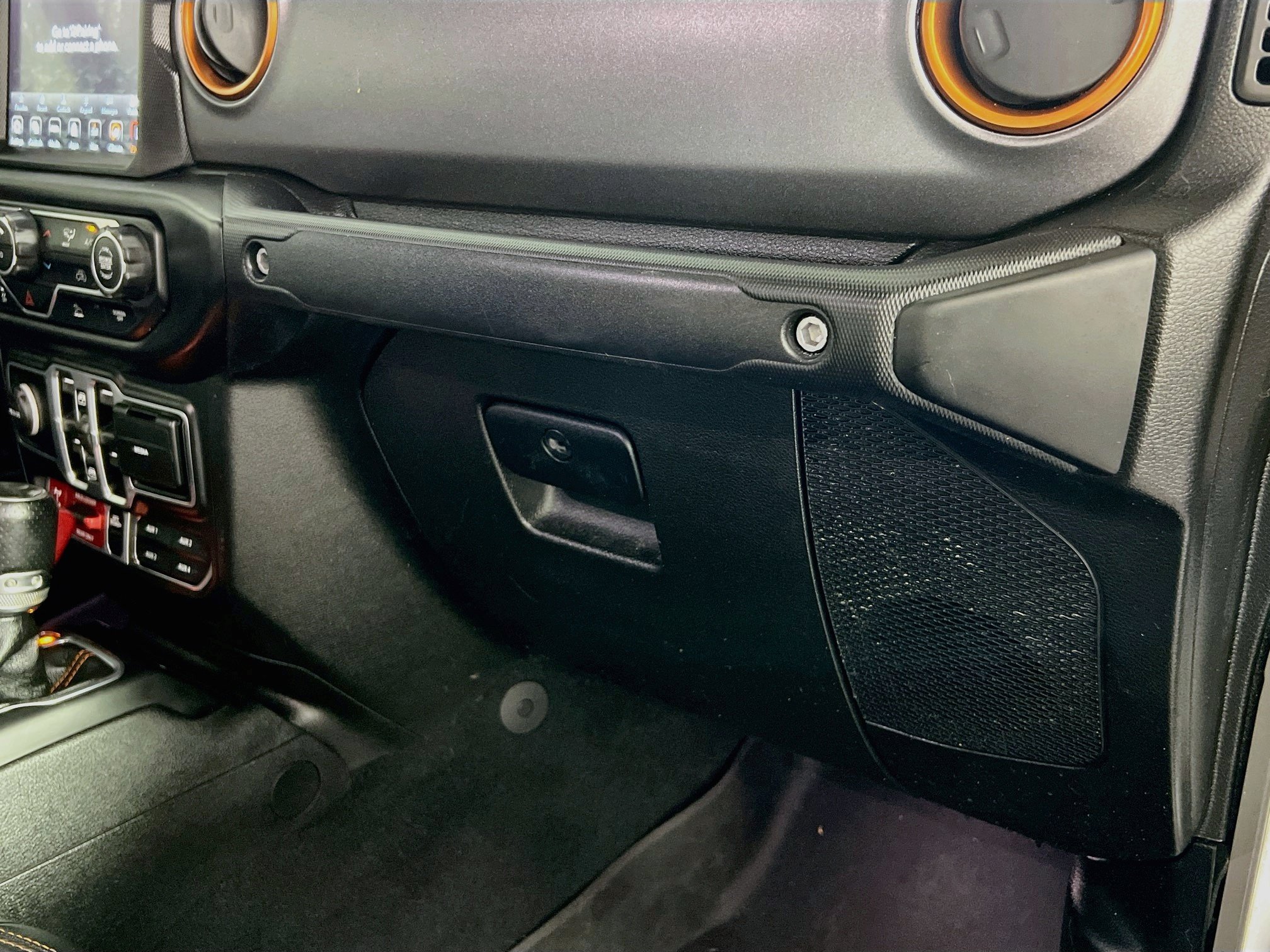 Used 2020 Jeep Gladiator Mojave AWD/4WD image 34