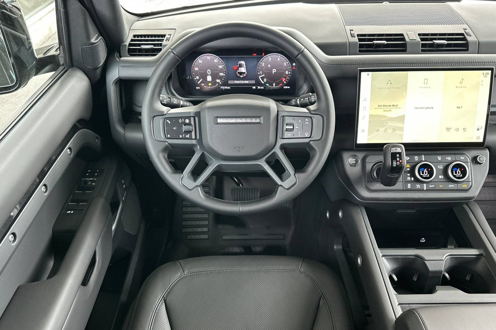 New 2026 Land Rover Defender 110 X-Dynamic SE AWD/4WD image 14