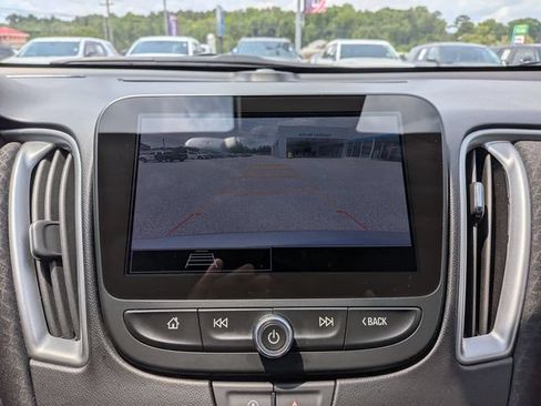 Used 2025 Chevrolet Malibu LT FWD image 25