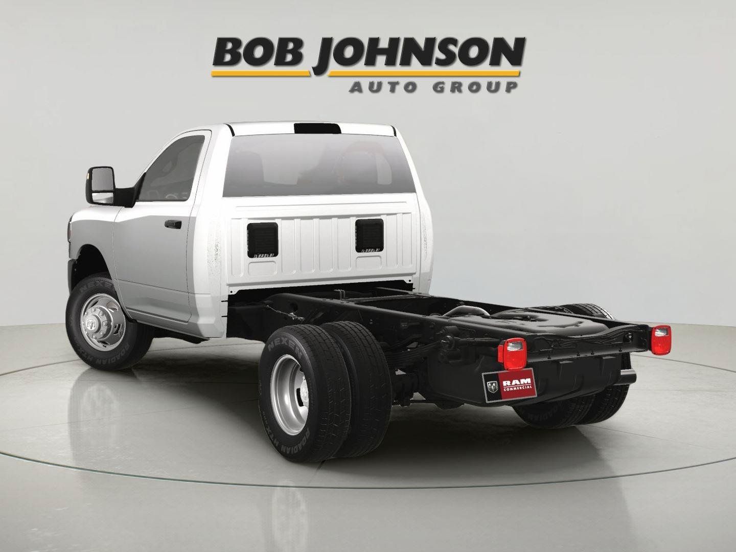 New 2024 RAM 3500 Tradesman AWD/4WD image 4