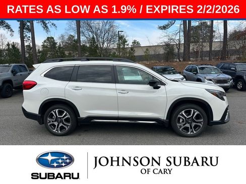 Certified 2025 Subaru Ascent Touring w/ Popular Package #2 image 3