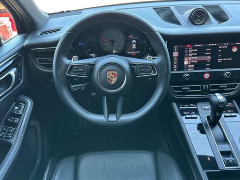 Certified 2024 Porsche Macan S AWD/4WD image 14