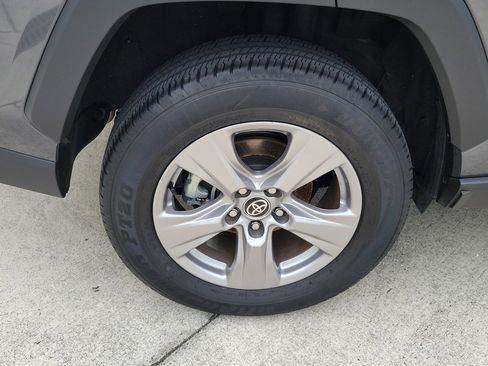 Certified 2025 Toyota RAV4 XLE AWD/4WD image 8