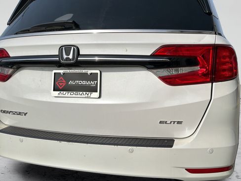 Used 2023 Honda Odyssey Elite image 23