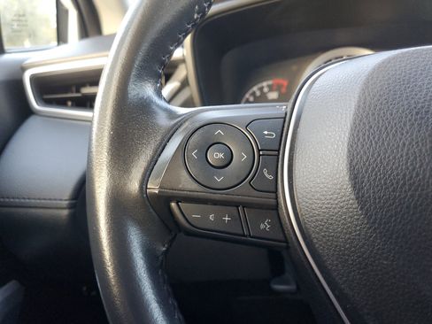 Used 2022 Toyota Corolla Cross LE image 21