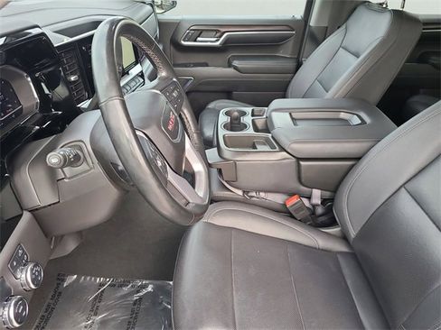 Used 2024 GMC Sierra 1500 SLT image 21