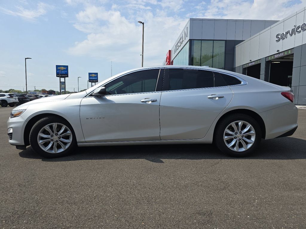 Used 2022 Chevrolet Malibu LT FWD image 15