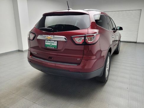 Used 2017 Chevrolet Traverse LT w/ Style and Technology Package FWD image 7