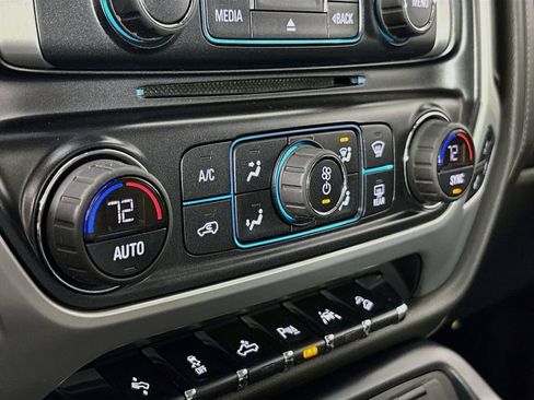 Used 2017 GMC Sierra 1500 SLT w/ SLT Premium Package AWD/4WD image 19