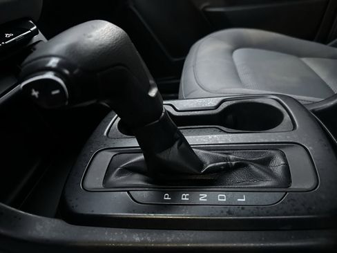 Used 2020 Chevrolet Colorado W/T w/ WT Convenience Package image 26