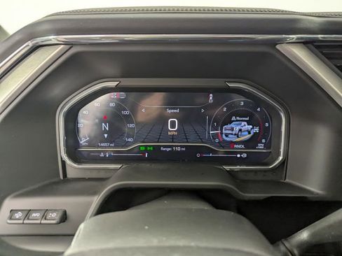 Used 2025 GMC Sierra 3500 Denali w/ Denali Reserve Package image 13