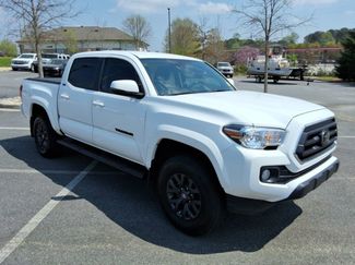 Used 2021 Toyota Tacoma SR5 w/ Technology Package video 3