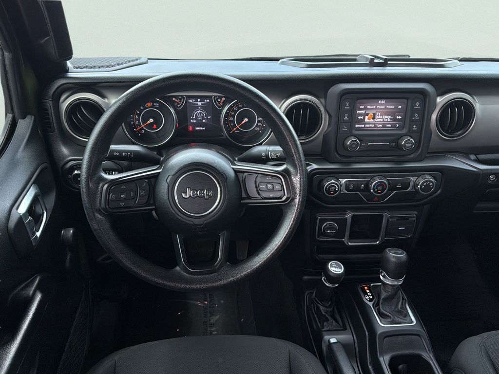 Certified 2021 Jeep Wrangler Unlimited Sport AWD/4WD image 16