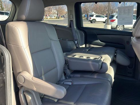Used 2016 Honda Odyssey Touring image 44