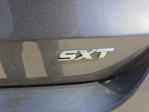 Used 2015 Dodge Dart SXT image 15