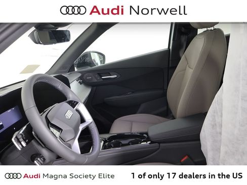 New 2026 Audi Q3 quattro 2.0T AWD/4WD image 17